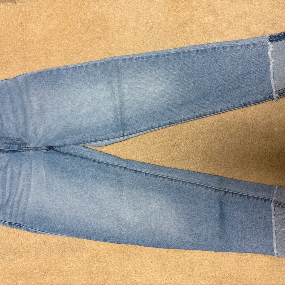 Denizen from Levi's Light Blue Skinny Jeans